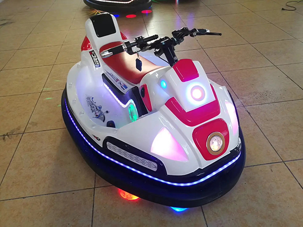 碰碰车